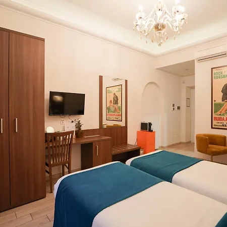 Archi Di 3* Rome