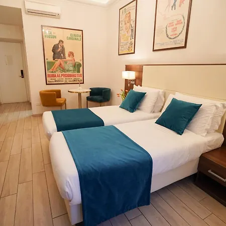 Archi Di 3* Rome